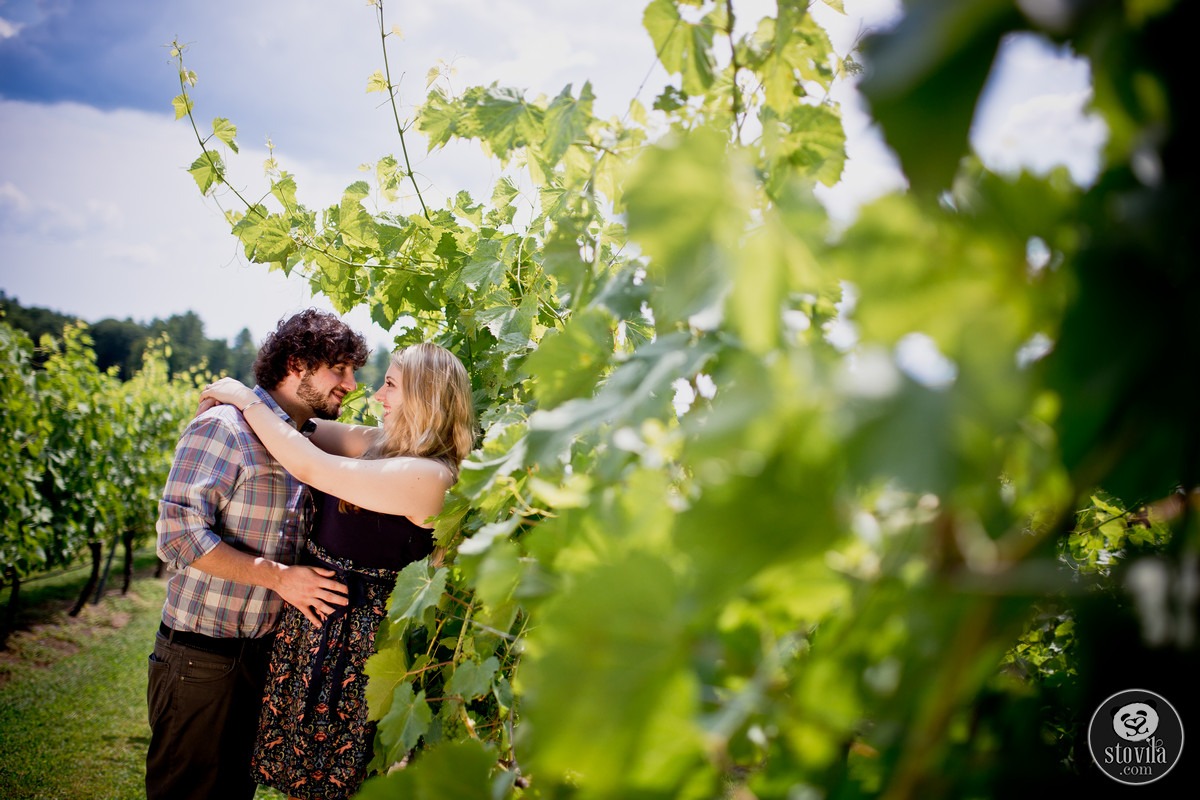Andy_Ashley_Engagement_Session_Flag_Hill_Winery_Lee_NH (1)