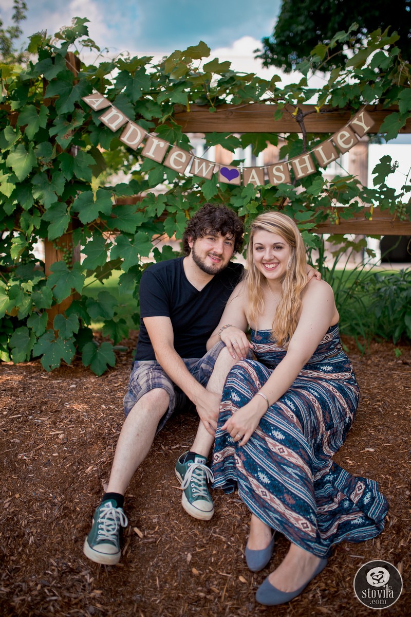 Andy_Ashley_Engagement_Session_Flag_Hill_Winery_Lee_NH (11)